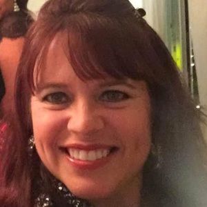 Meet your Posher, Monica